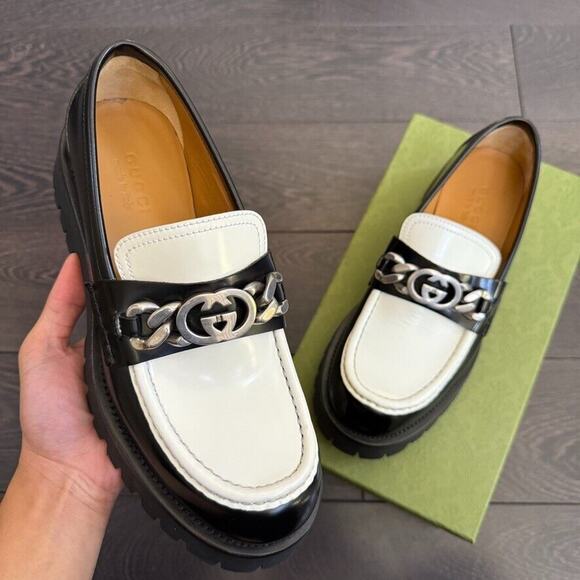 Gucci Interlocking GG Chain Loafers Leather White/Black Men’s UK 9.5/US 10